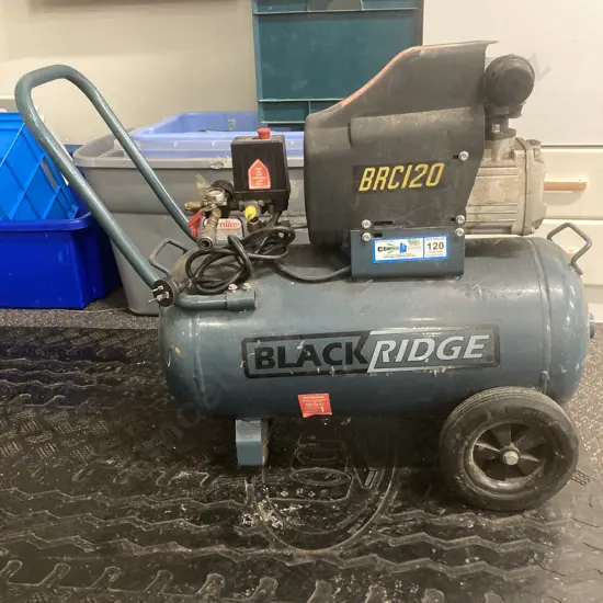 BlackRidge BAC120 Air Compressor (Needs A Regulator)