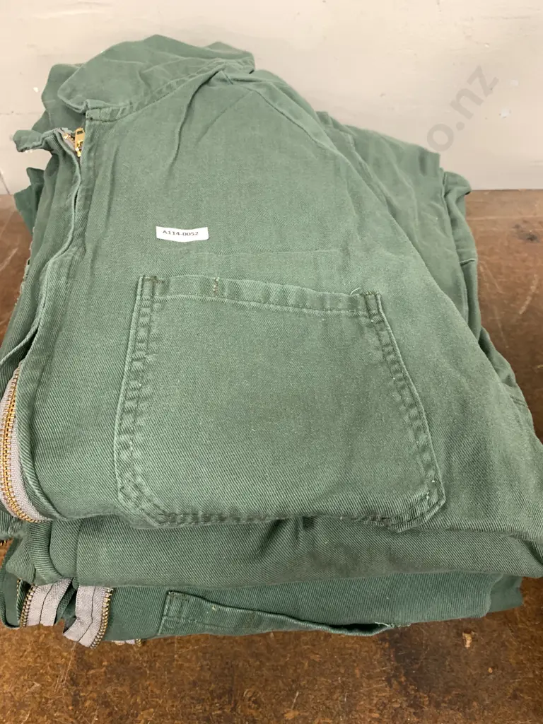 New Zealand Made 'Chartwell' Overalls Vintage Green Size 8 x5 Image 1++