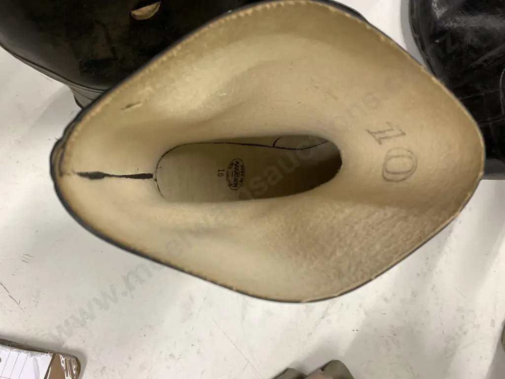 New Zealand Made 'Marathon' Black Gumboots Size 10  2 Pairs Image 1++