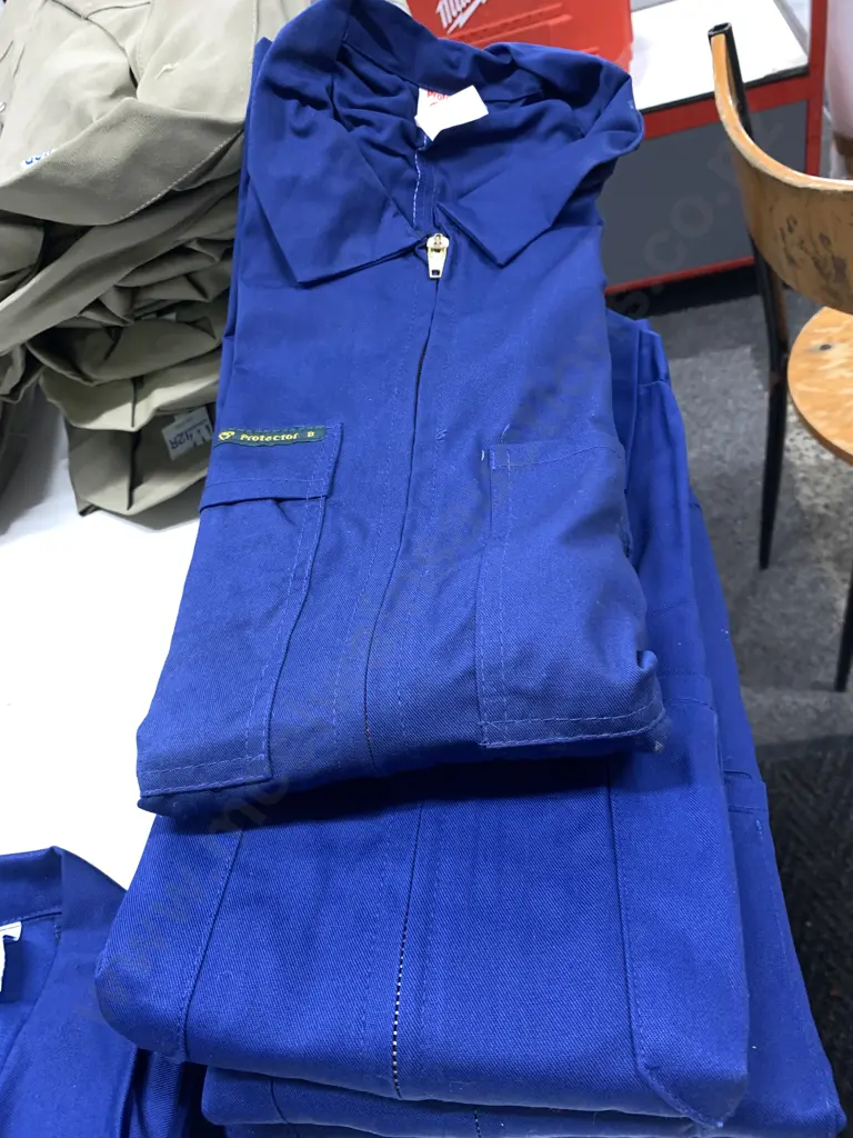 Space Time Navy 'Dress For The Job' Overalls x4 With Protector Safety Overalls Size 8 x1 Image 1++