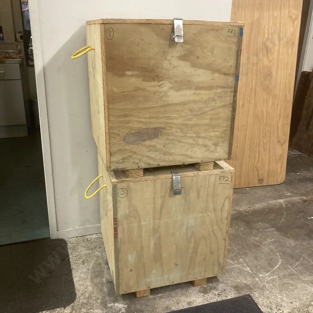 Pair of Wooden Storage Boxes With Rope Handles & Hinged Lids, H66 W60 D60cm Image 1++