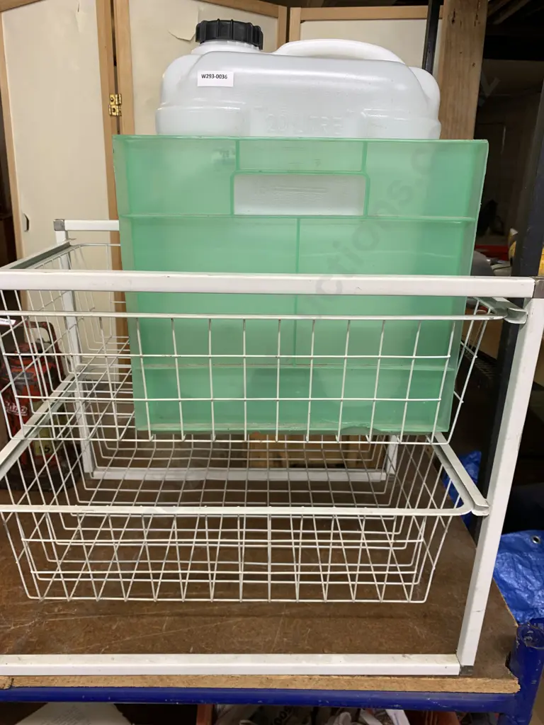 20L Water Container, Green Storage Crate, Wire Mesh 2 Drawer Unit Image 1++