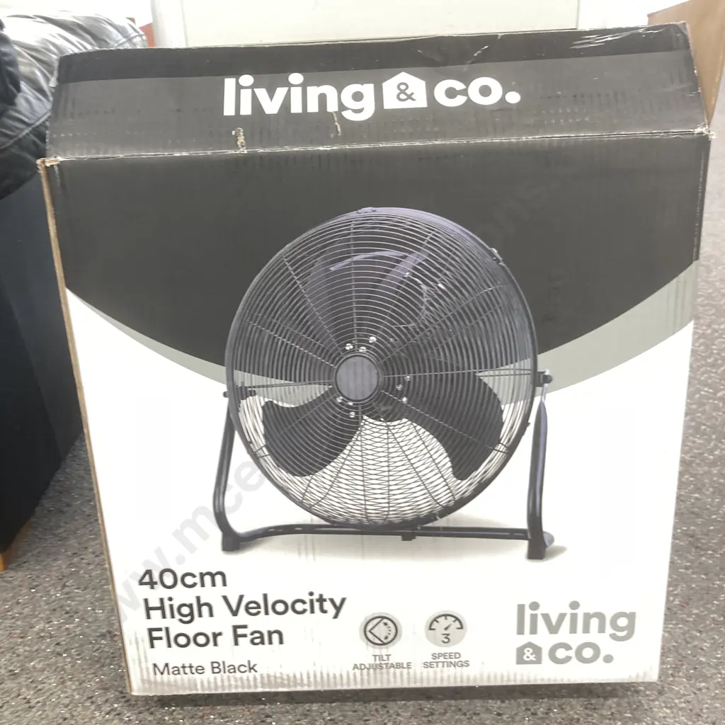 Home & Co SL157C Vacuum Cleaner & Living & Co 40cm High Velocity Floor Fan Image 1++