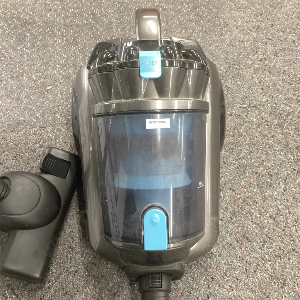 Home & Co SL157C Vacuum Cleaner & Living & Co 40cm High Velocity Floor Fan Image 1++