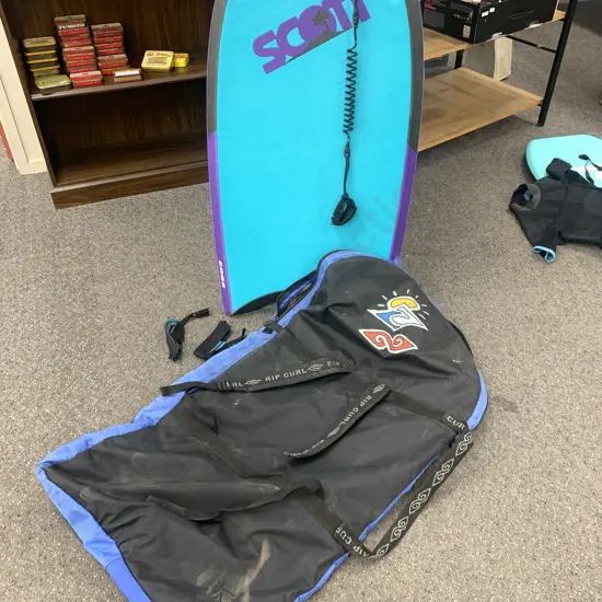 Scott Edge Bodyboard & A Ripcurl Bag (Torn)
