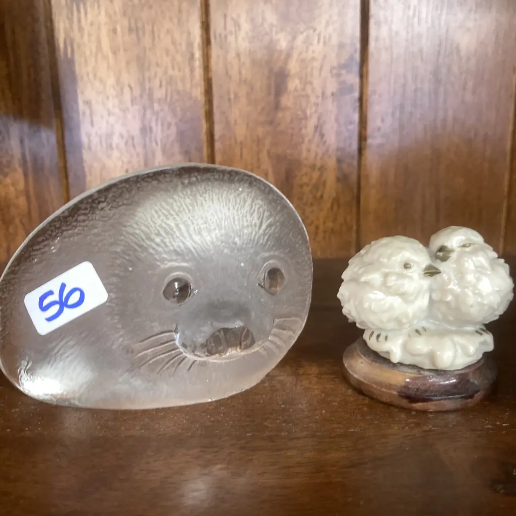 Vintage Mat Jonasson Signed Baby Seal Lead Crystal Paperweight, 7 x 10cm & Assorted Animal Ornaments Image 1++