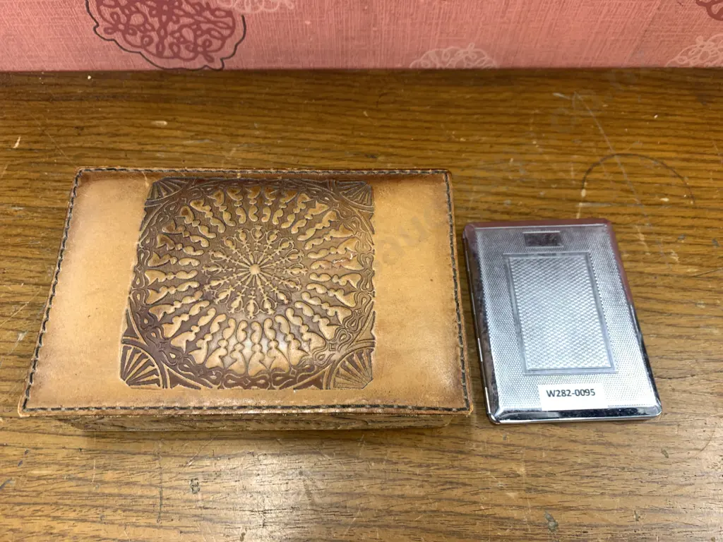 Vintage Leather Carved Jewellery Box H6 W18 D12cm & English Kincraft Cigarette Case H5 W18 D12cm Image 1++