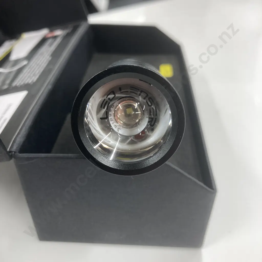 LED Lenser Hokus Focus Tactical Series In Box Image 1++