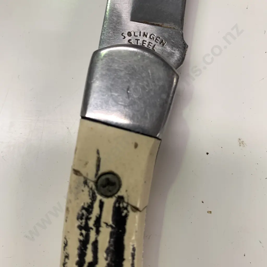 Vintage Soligen Cherokee Lockback Bone Handle Pocket Knife, af to part of handle Image 1++