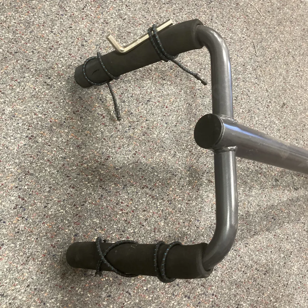 InFlight Bike Systems Two Bike Car Rack Image 1++