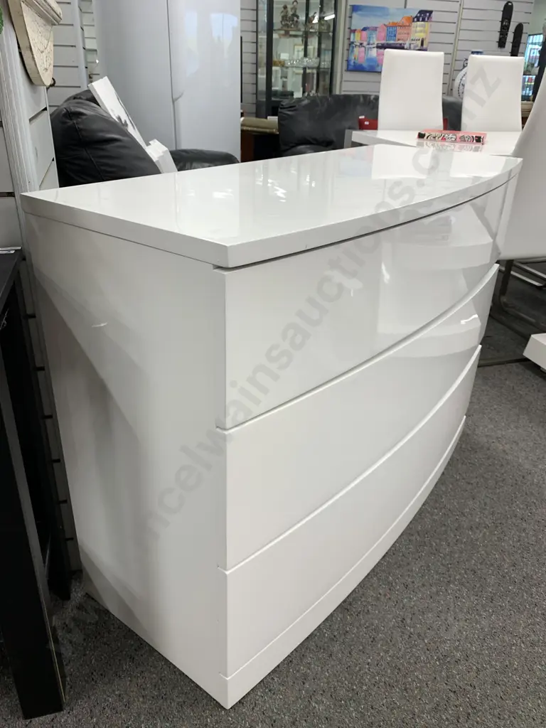 White Lacquered 3 Drawer Lowboy, Curved Front, H81 W110 D44.5cm Image 1++