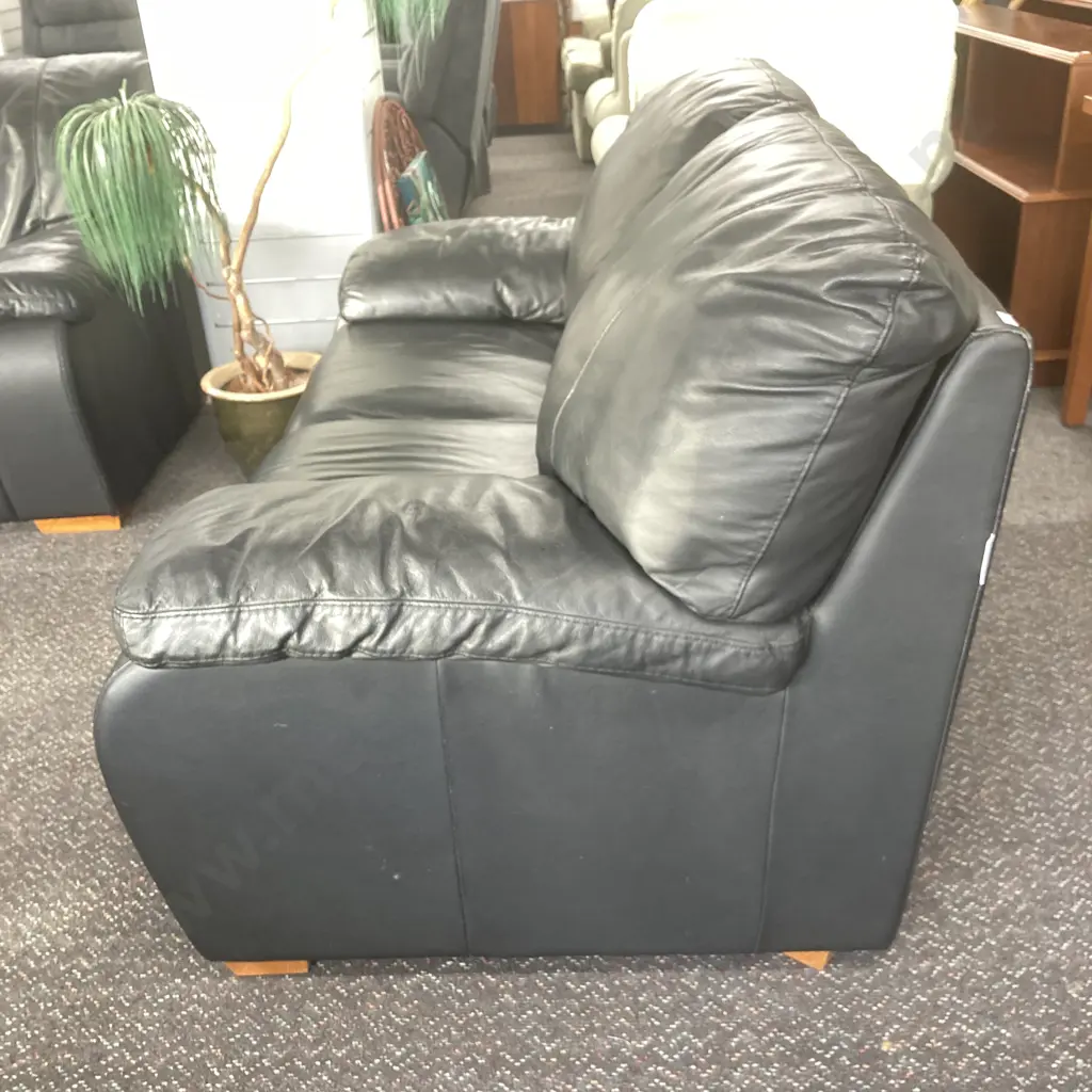 Italian Incanto Divani Black Leather 3 Seater & 2 Seater Lounge Suite Image 1++