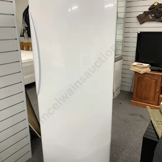 Fisher & Paykel E450R Fridge, #DPF180009, H170 W64cm, 423 Litre, White