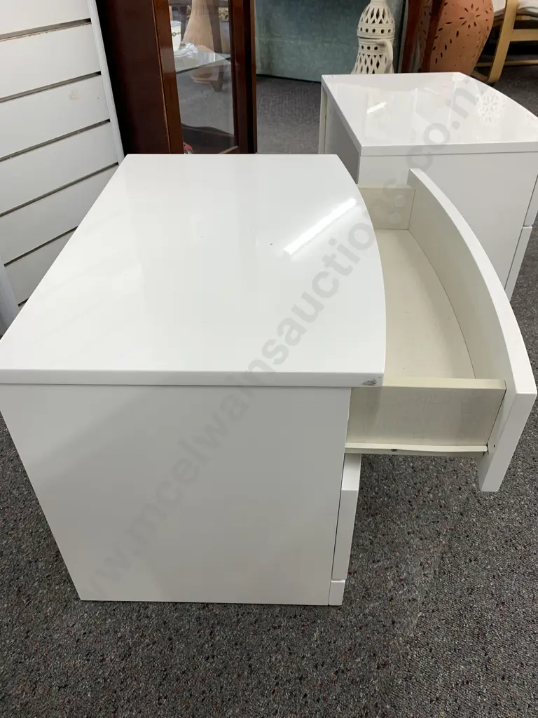 Pair of White Lacquered 2 Drawer Bedside Cabinets, Curved Front, H42 W60 D40cm Image 1++