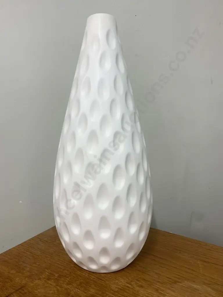 Jane Packer Dimpled Tall White Ceramic Vase, H46cm, Portugal Image 1++