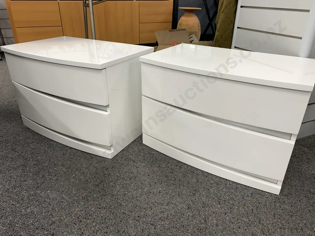 Pair of White Lacquered 2 Drawer Bedside Cabinets, Curved Front, H42 W60 D40cm Image 1++