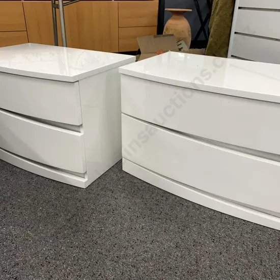 Pair of White Lacquered 2 Drawer Bedside Cabinets, Curved Front, H42 W60 D40cm