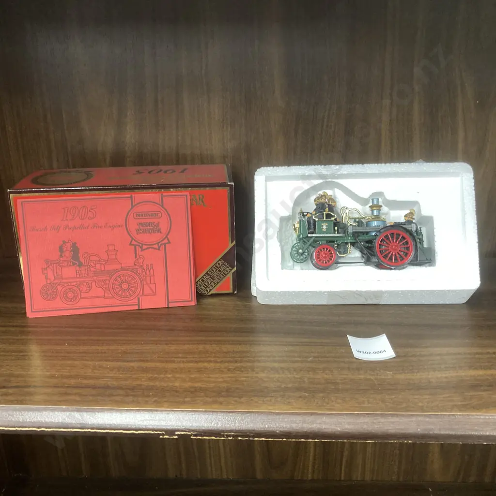Matchbox YS-43 Special Edition 1905 Busch Self Propelled Fire Engine Image 1++