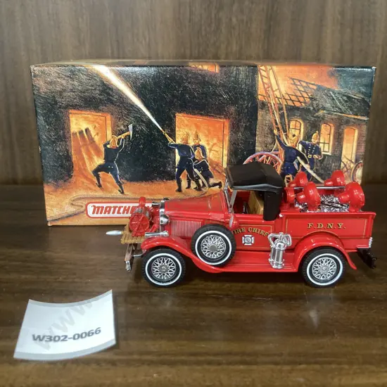 Matchbox YFE12 1930 Ford Model A Battalion Chiefs Vehicle
