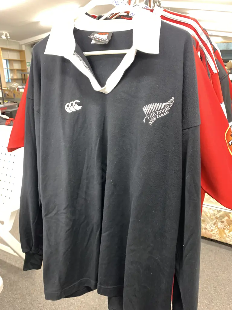 All Blacks The Invincibles Rugby Jersey XL Image 1++