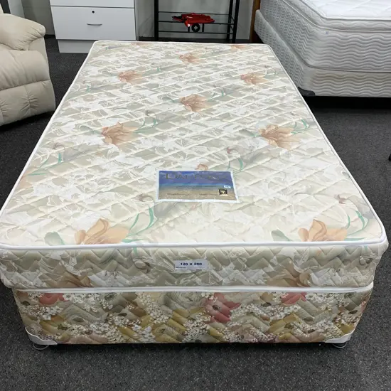 Towell King Single Bed Base With A Towell Danford Mattress