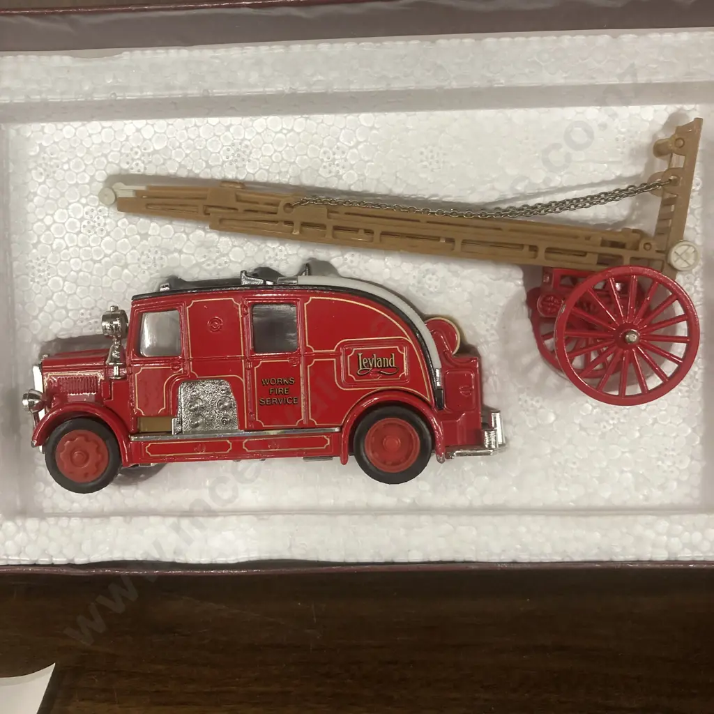 Matchbox YS-9 Special Edition 1936 Leyland Cub Fire Engine FK-7 Image 1++