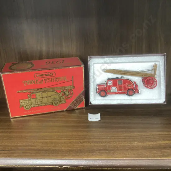 Matchbox YS-9 Special Edition 1936 Leyland Cub Fire Engine FK-7