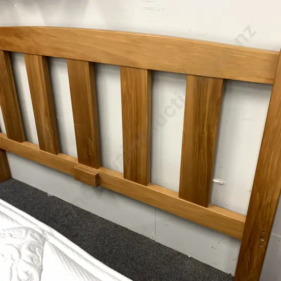 Solid Rimu Kingsize Slat Bed Head Only, 100 x 173cm