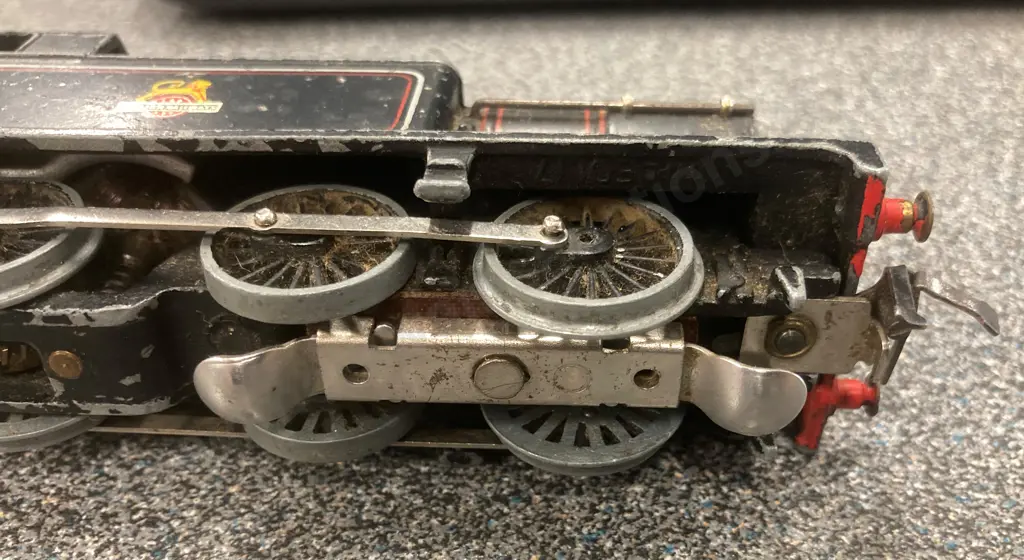 Vintage Hornby 69567 Train Engine (Electric) & 4 Rolling Stock Image 1++