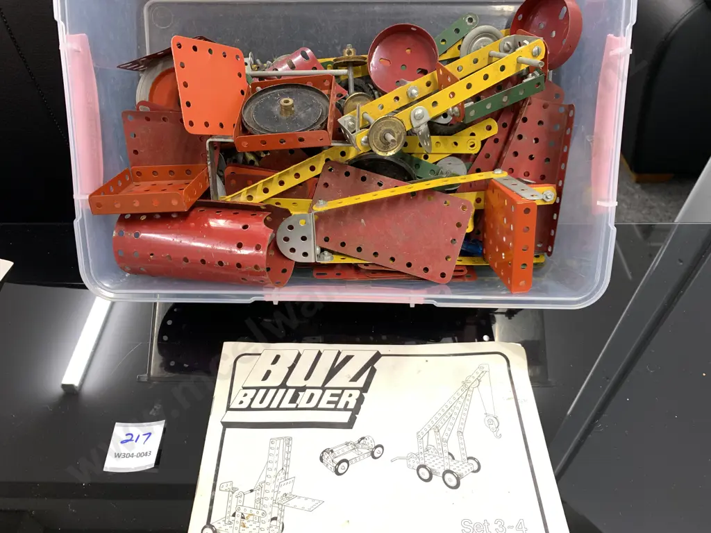 Vintage Buz Builder Construction Set, Steel Very Like Meccano, Set 3-4 Image 1++