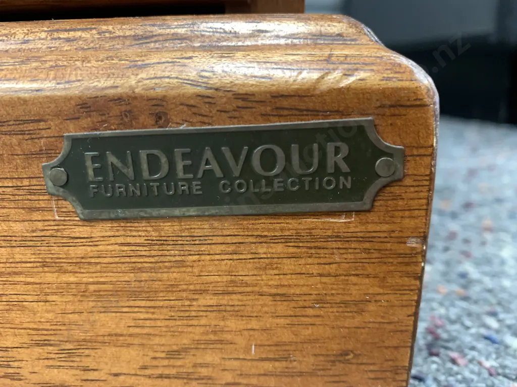 Endeavour Solid Wood Entertainment / Storage Unit, 2 Shelves, 1 Drawer, 1 Cupboard, H69 W97 D45cm Image 1++