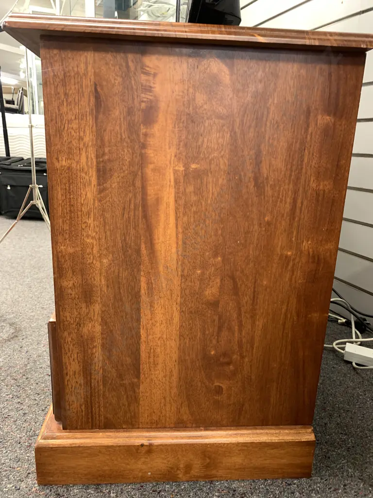 Endeavour Solid Wood Entertainment / Storage Unit, 2 Shelves, 1 Drawer, 1 Cupboard, H69 W97 D45cm Image 1++