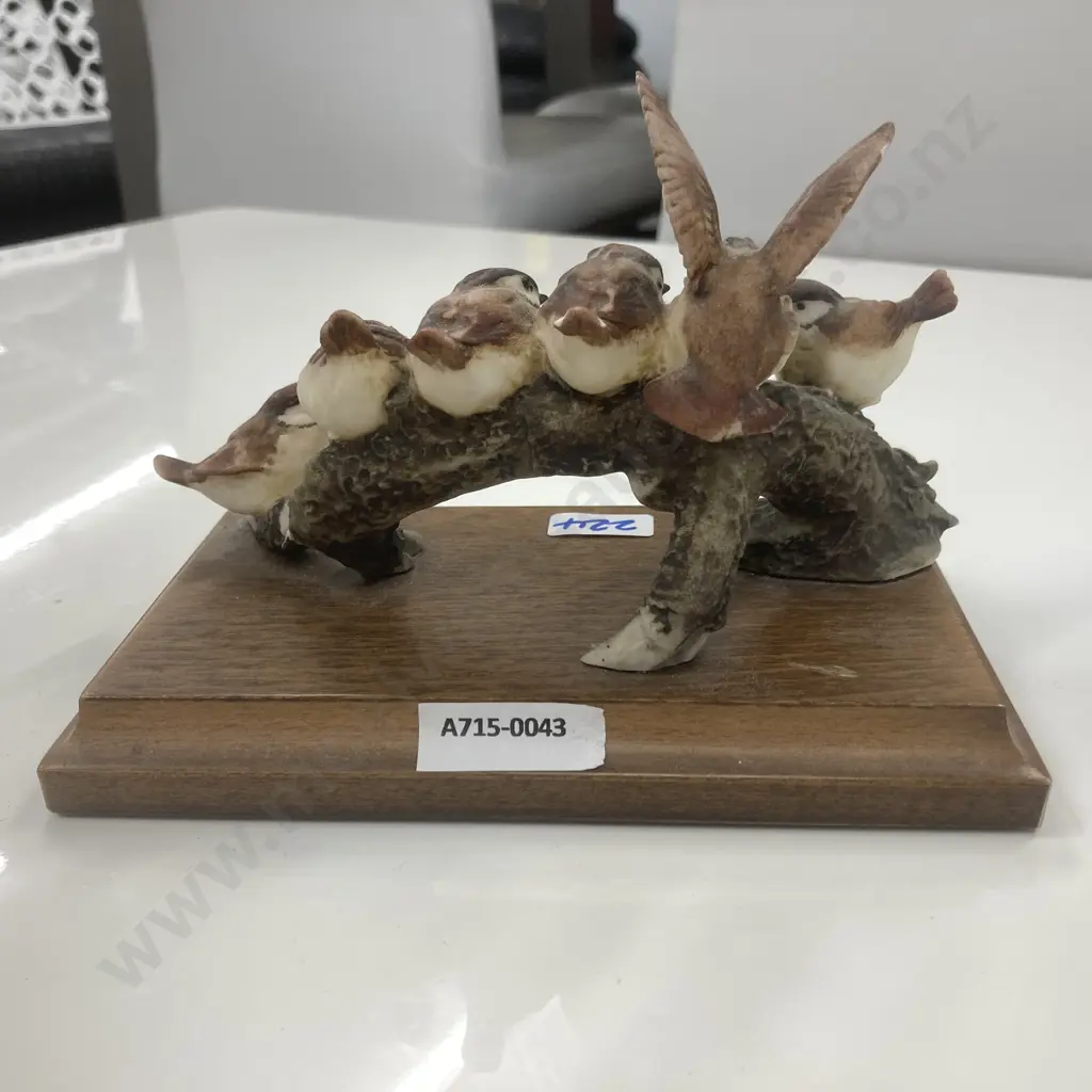 G. Armani Sparrows On Branch Ornament, 18 x 13cm Image 1++