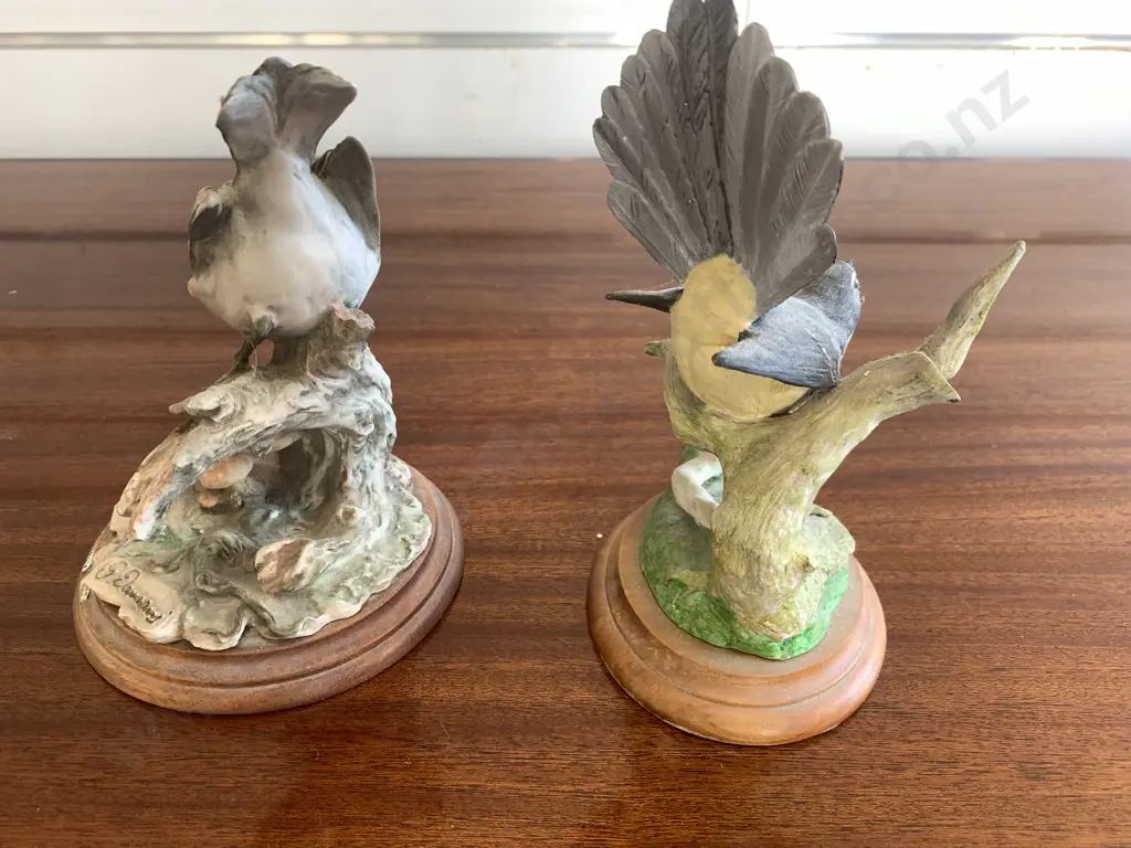 Vintage Bird Figurines On Wooden Plinth x 2 Image 1++