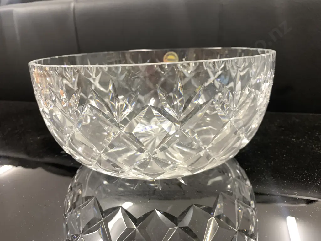 Vintage Webb Corbett Crystal Bowl, 9.5 x 20cm Image 1++
