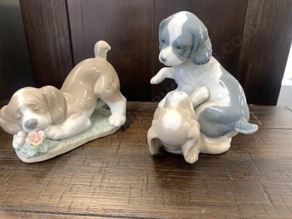 Lladro Puppy Sniffing Flower (af) With Nao 'Twerp & Mikie' Playing Puppies Image 1++