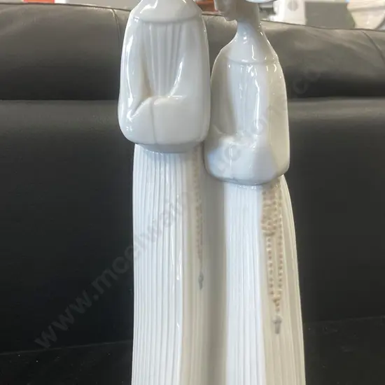 Vintage Lladro "Two Nuns" Figurine, Stamped 4611, H33cm, Retired