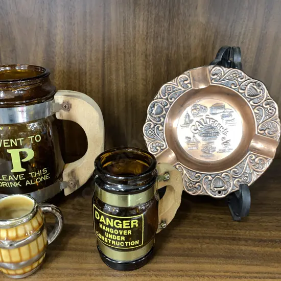Brown Glass & Wade Beer Steins With USA California Ashtray