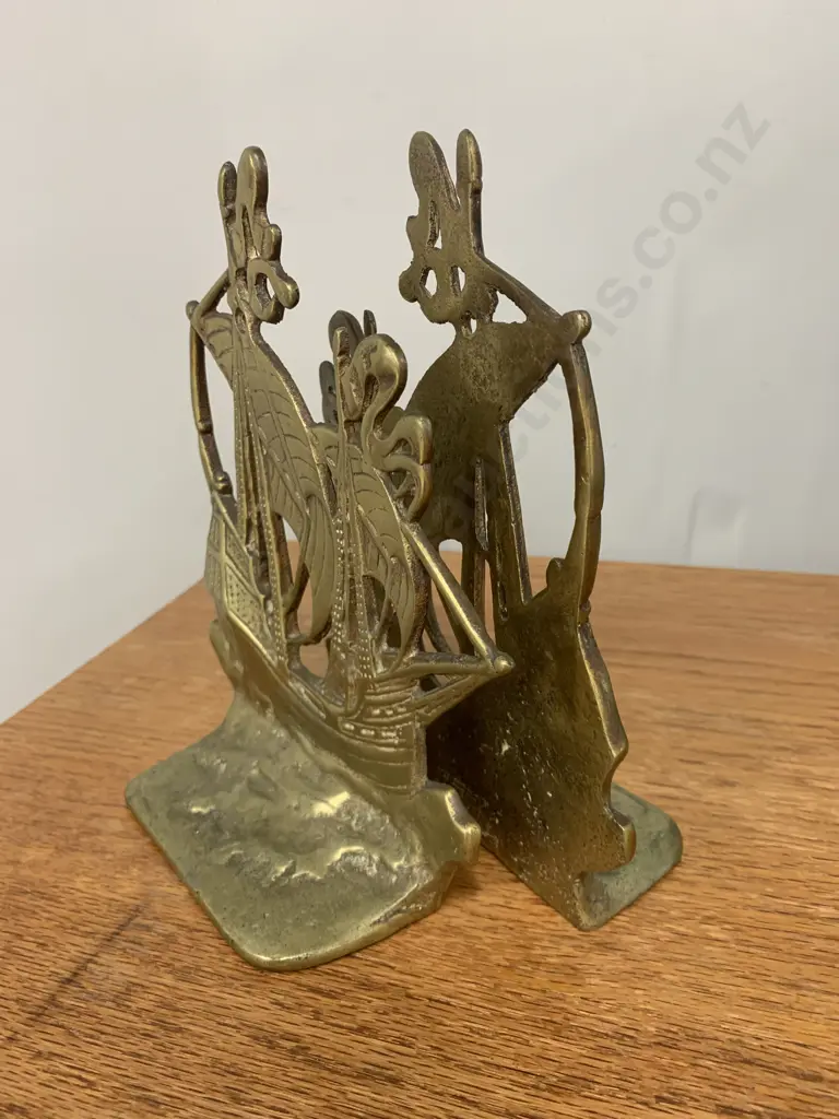 Pair Of Vintage Brass Sailing Ship Bookends H21cm, W17cm. Image 1++