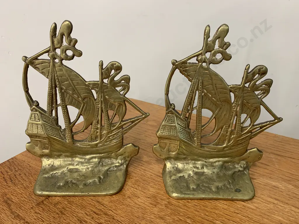 Pair Of Vintage Brass Sailing Ship Bookends H21cm, W17cm. Image 1++