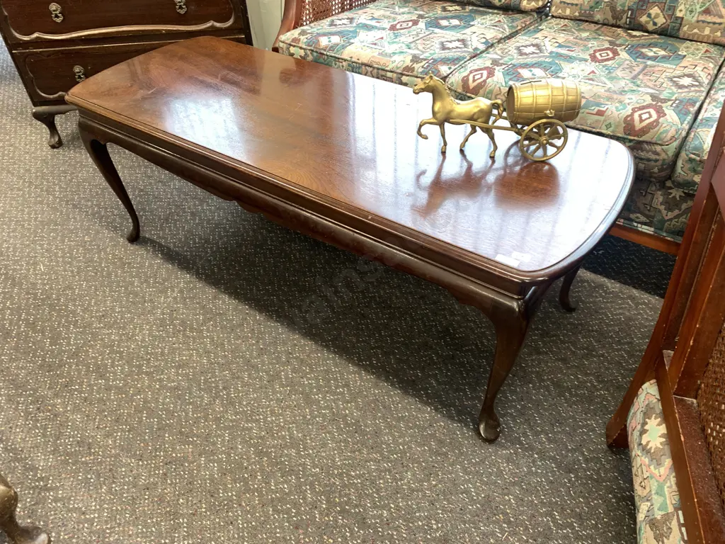 Mahogany Occasional Table, Cabriole Legs H43 W121 D45cm Image 1++