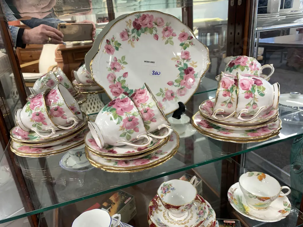 Royal Albert 'Princess Anne' 21 Pce Teaset Image 1++