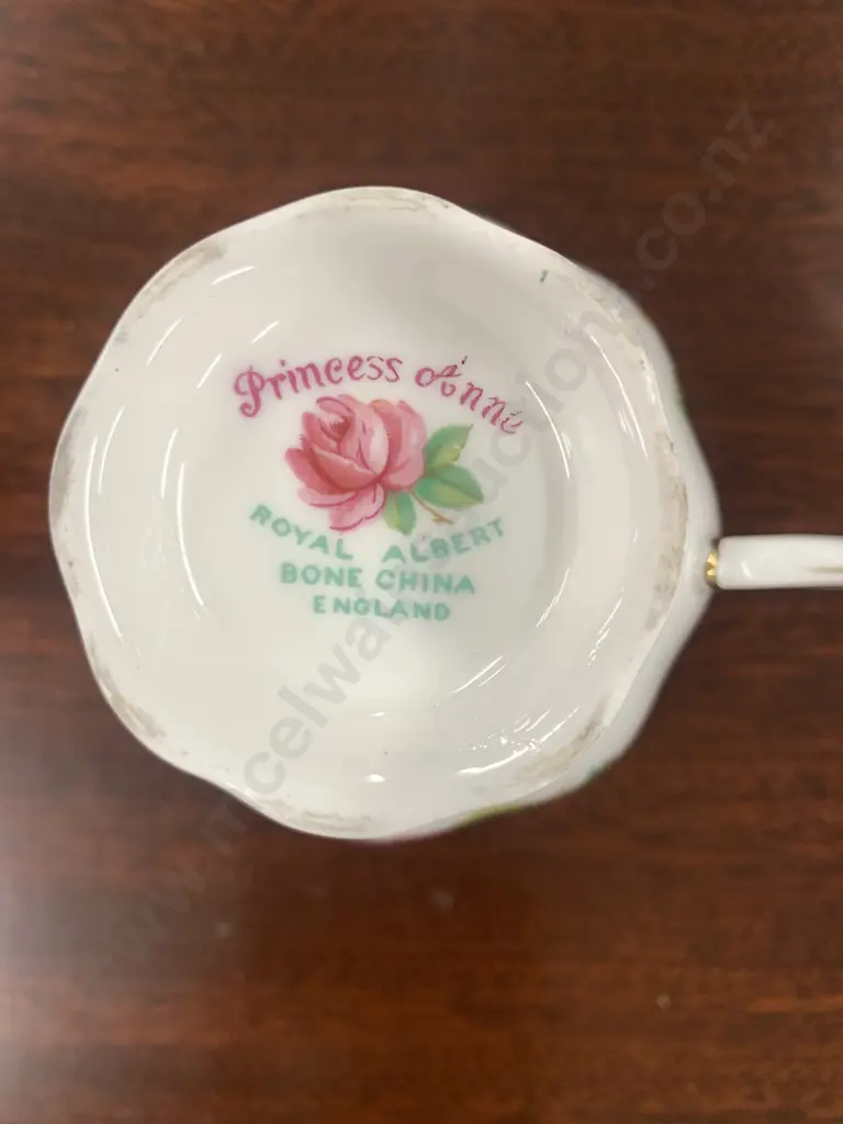 Royal Albert 'Princess Anne' 21 Pce Teaset Image 1++