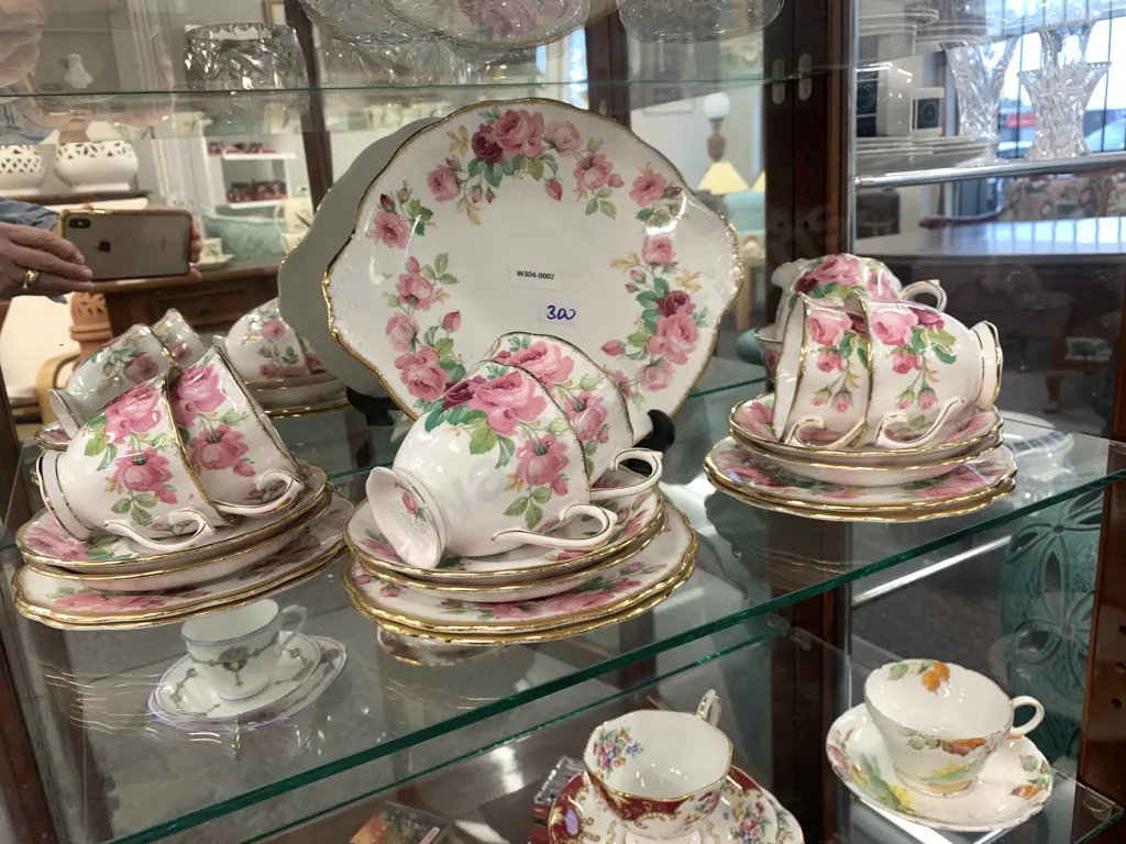 Royal Albert 'Princess Anne' 21 Pce Teaset Image 1++