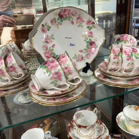 Royal Albert 'Princess Anne' 21 Pce Teaset