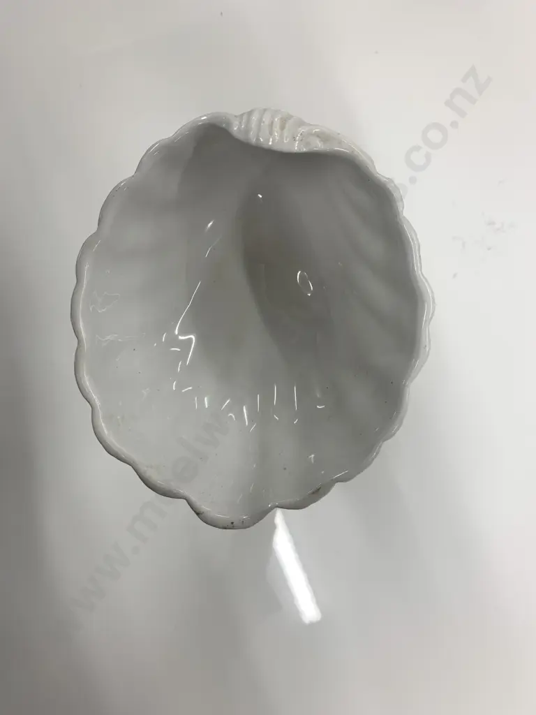 Art Deco Dish With Fish Pedestal, H25cm Image 1++