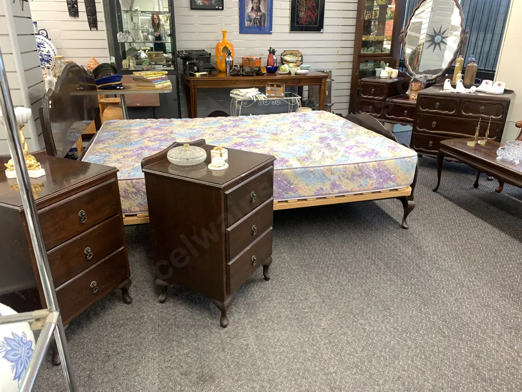 Mahogany 5 Piece Bedroom Suite, Country Comfort Mattress, Dressing Table, Tallboy, Pair of Bedside Cabinets & Bed Image 1++