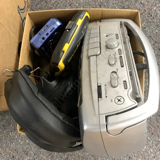 Portable Transonic Radio Cassette, Aiwa Radio, Sony Sports Discman & Sp2 Etc