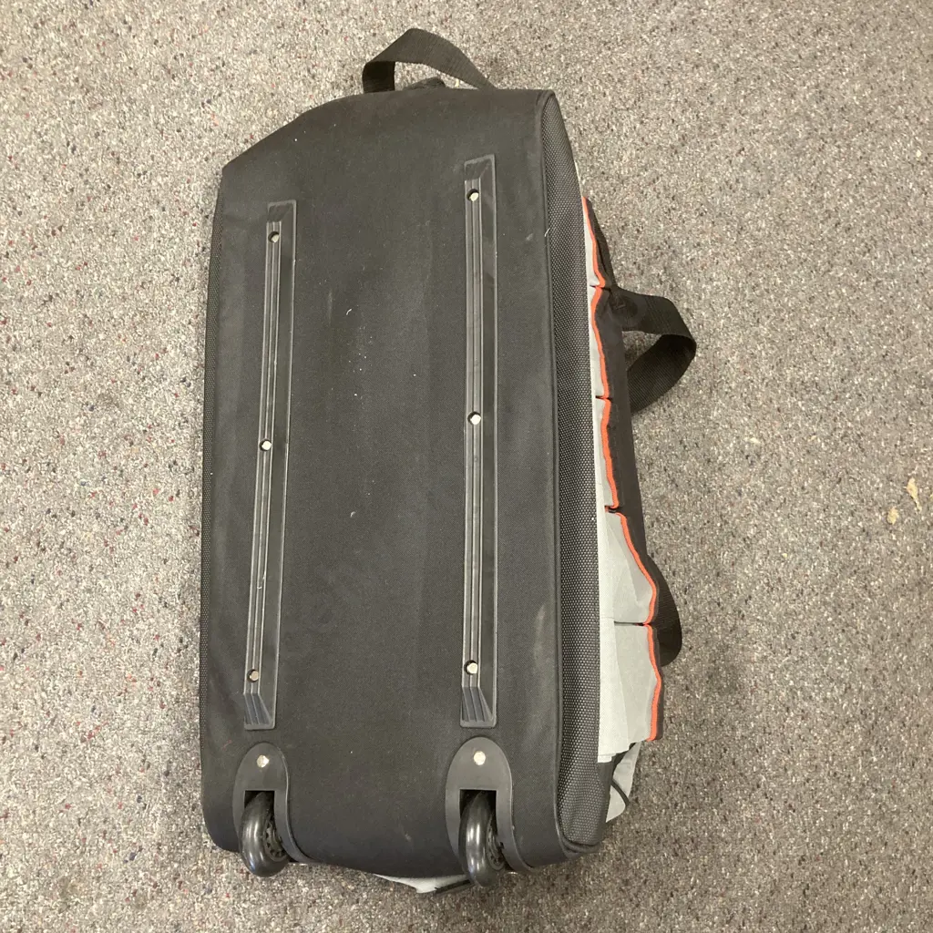 New Homeworks Travel Bag Image 1++