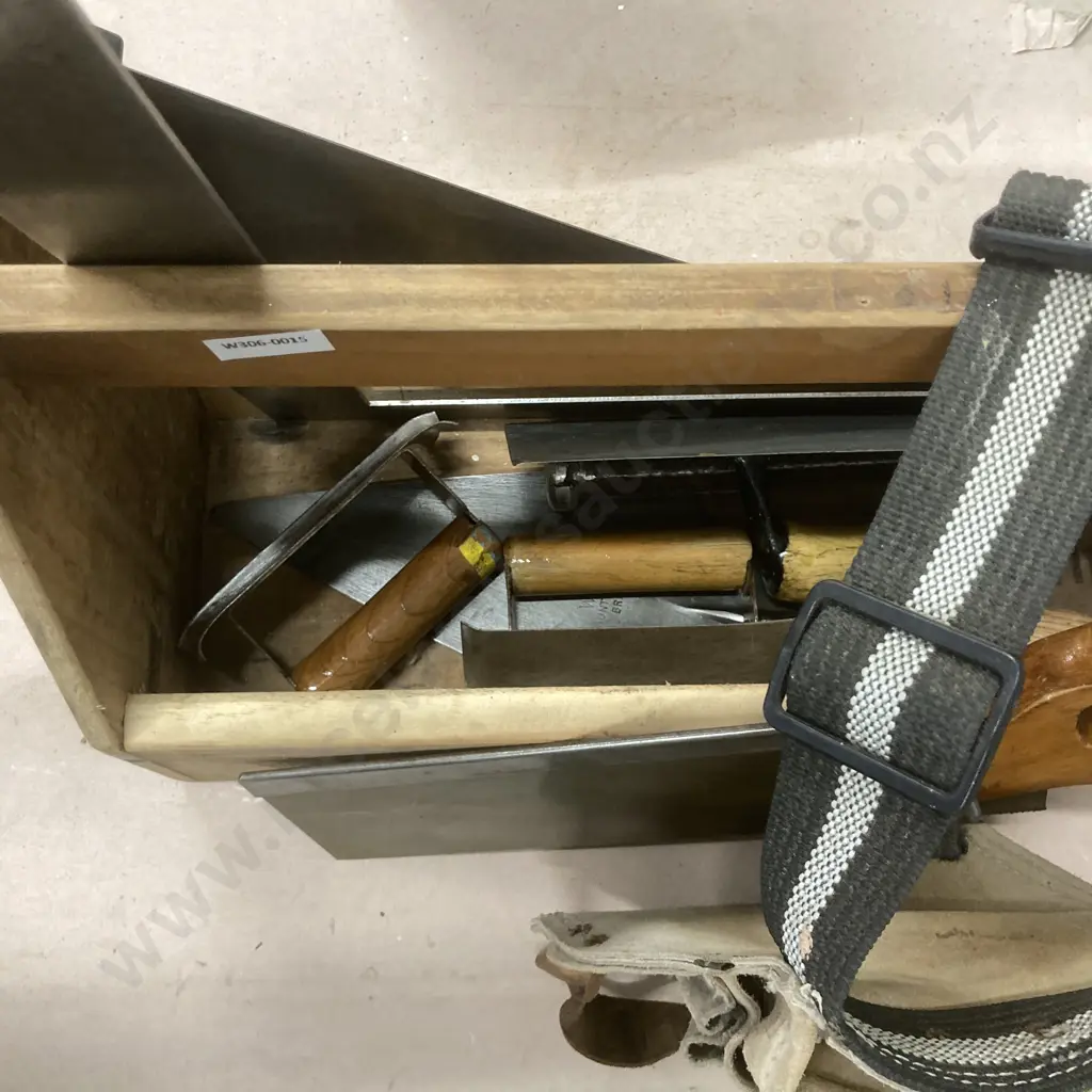 Wooden Tool Caddy, Apron, Square, Trowels, Saws Etc Image 1++
